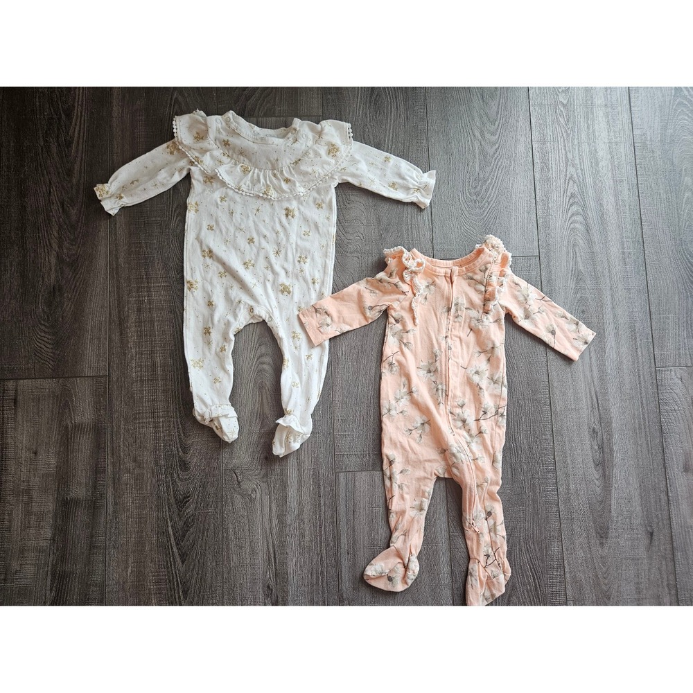 Jessica simpson baby girl‎ lot 3-6 mos